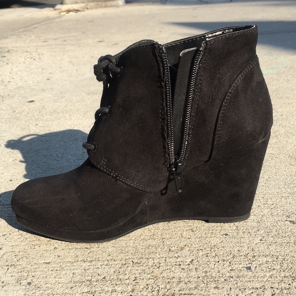 Wedge Boots - Picture 3 of 5